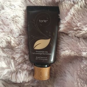 Tarte Amazonia Clay Foundation